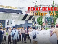 Aksi Pekat Tuntut Kejati Serius Berantas Korupsi di Bengkulu